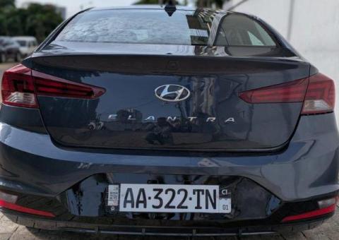 Hyundai Elantra en vente - 4/4