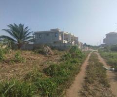 terrain AUTOROUTE DE GRAND-BASSAM