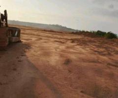 terrain A SONGON AWAIYI